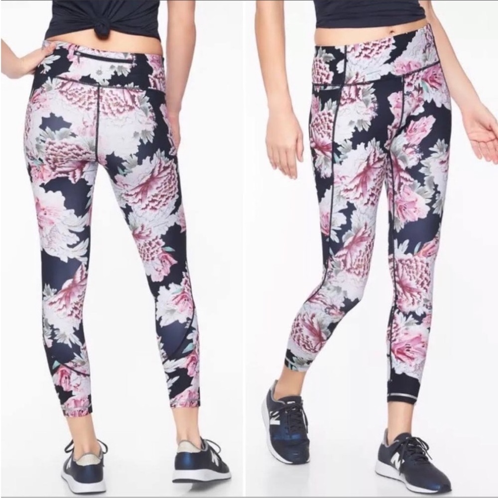 EUC Athleta Run Free Garden Party 7/8 Tight - Size Small